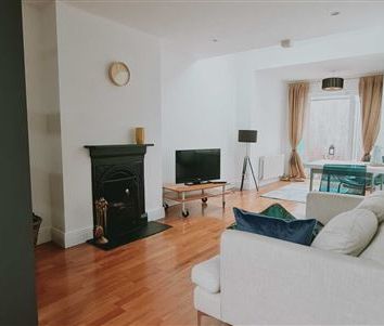 16 Howard Street, Dublin 4, County Dublin, D04 K527 - Photo 3