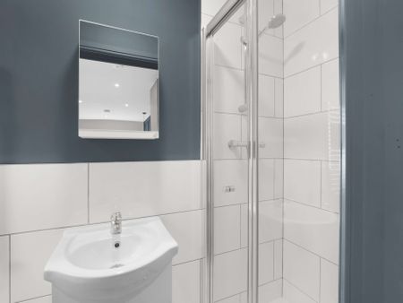 A Wonderful Shared House for Rent in Peterborough - Photo 5