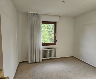 Freistehendes Einfamilienhaus in ruhiger Wohnlage mit Garten und Doppelgarage - Foto 5