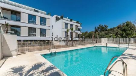 Alquiler de piso en Avenida Diego Velazquez - Photo 3