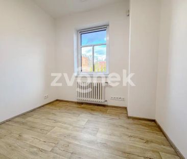 Krásný byt 4+kk Zlín, Nad Ovčírnou, garáž, velká terasa - Photo 5