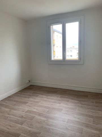 APPARTEMENT TYPE 3 A TOURS SECTEUR OUEST - CASERNES BEAUMONT - - Photo 4