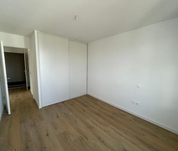 Location Appartement 2 pièces 46m² TOURNEFEUILLE 31170 - Photo 3