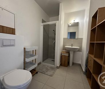 Location Appartement 1 pièce 24m² FERRIERES EN BRIE 77164 - Photo 4