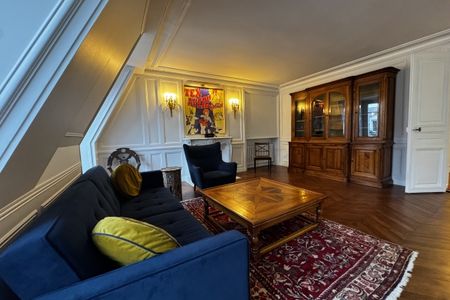 Appartement à louer à Paris 8Ème - Photo 2