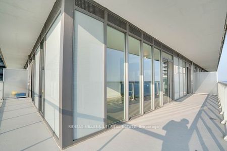 For Lease - 56 Annie Craig Drive Unit# 3105, Toronto, Ontario - Photo 3