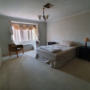 Kellyville - Photo 2