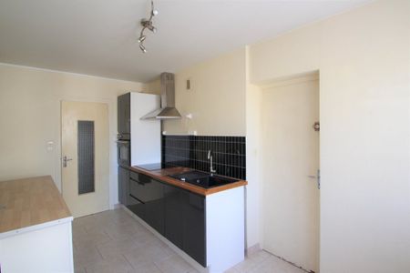 Location Appartement 3 pièces 66m² DIJON 21000 - Photo 5