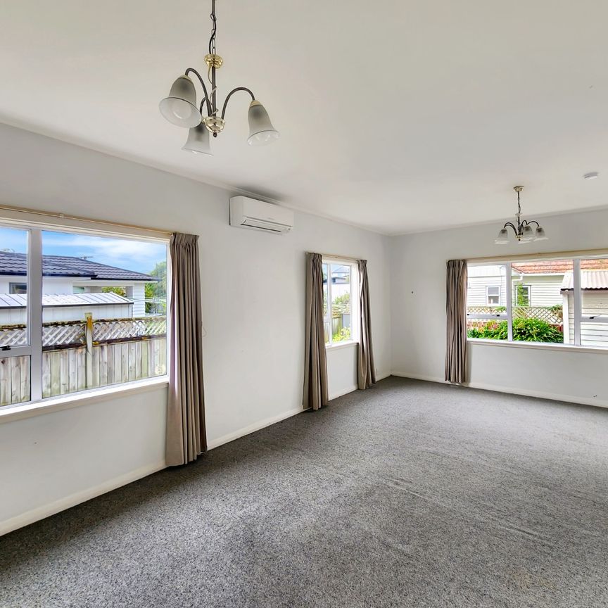 Waterloo Living - Photo 1