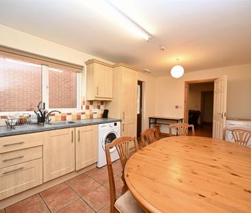 Room Rental 1 34C Edinburgh Street, Belfast, BT9 7DS - Photo 6