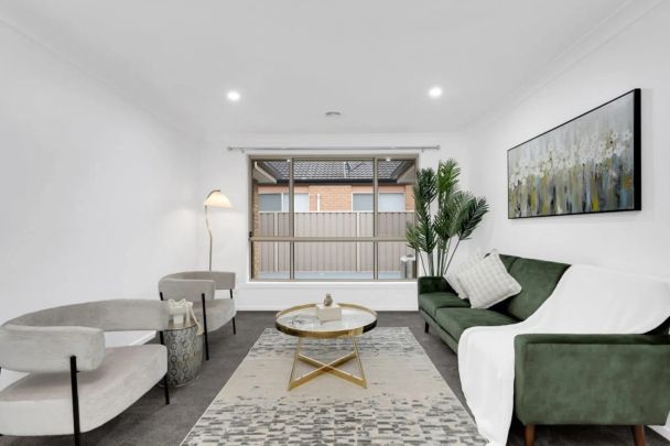 HOCKINGSTUART EPPING PROUDLY PRESENTS - Photo 1