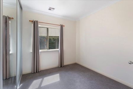 Craigburn Farm - Photo 3