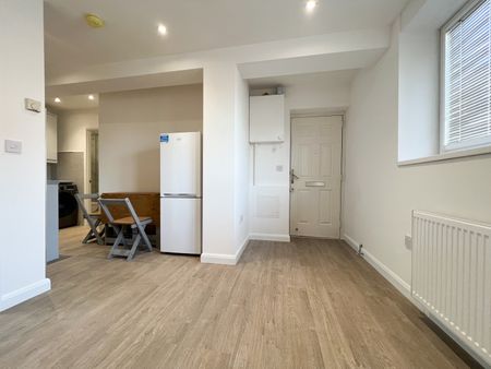 David House, Fanny street, Cathays - Photo 2