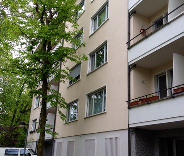 Helle und grosszügige 2-Zimmerwohnung nähe Neuweilerplatz - Photo 4