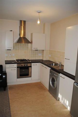 Apartment 4 30 Chatsworth Street, Belfast, BT5 4QQ - Photo 4