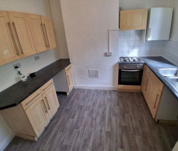 2 bedroom terraced house to rent - Photo 6