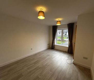 2 bedroom semi-detached house to rent - Photo 2
