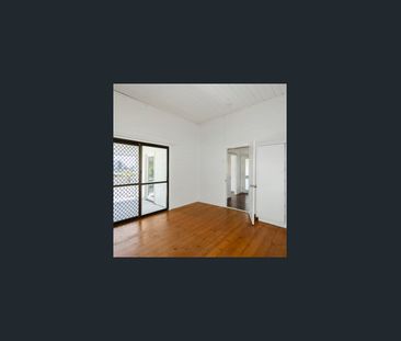 Generous unit only a short stroll from Bargara's top amenities. - Photo 1