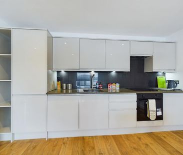 1 bedroom ground floor flat to rent - Photo 6