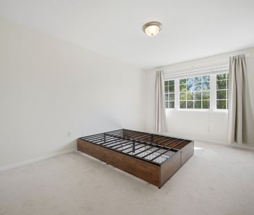 For Lease - 75 Harris Boulevard, Milton, Ontario - Photo 6