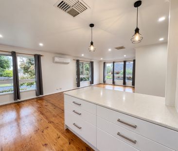 Stylish Family Home in a Quiet Location - Photo 1