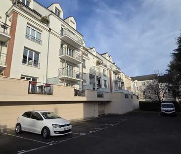 Location Appartement 3 pièces 65m² ORLEANS 45000 - Photo 3