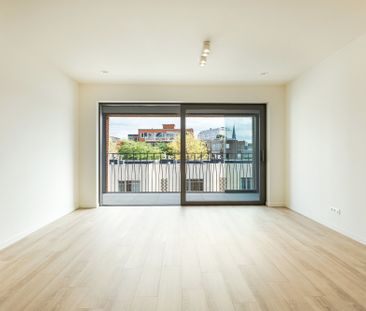 Nieuw appartement met 2 slaapkamers, terras en staanplaats! - Photo 1