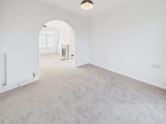 3 bedroom terraced house to rent - Photo 1