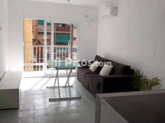 Piso en alquiler en Centro-Catedral - Photo 1