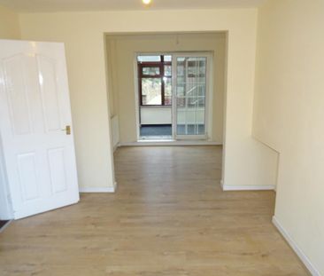 2 bedroom semi-detached house to rent - Photo 3