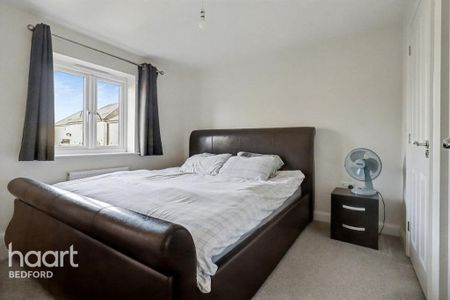 4 bedroom detached house to rent - Photo 5