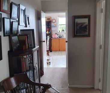 1 Holmes Grove, Naenae - Photo 3