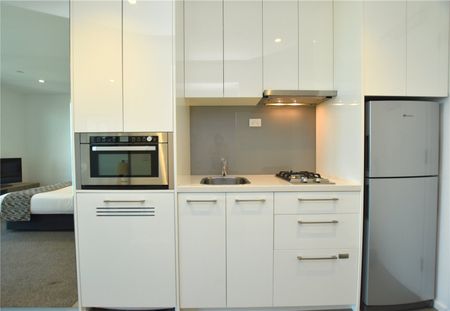 3404/618 Lonsdale Street - Photo 4