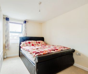 Harding Street, Swindon - Photo 4