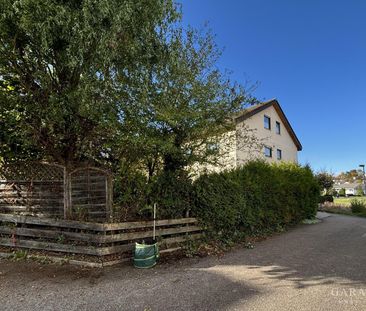 Möblierte 2 Zimmer-DG-Wohnung im 3-FH - Photo 1