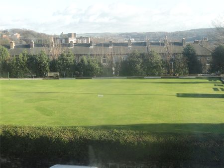 Raven Street, Paddock, Huddersfield - Photo 2