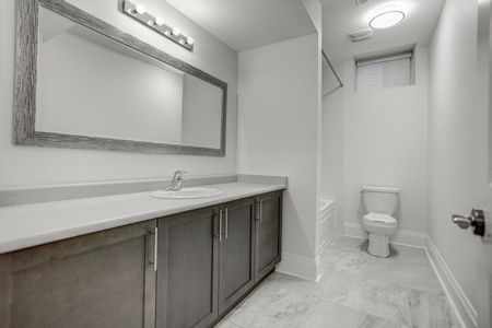 For Lease - 13 Bannockburn Drive, Vaughan, Ontario - Photo 4