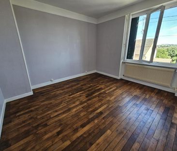 Location Appartement 3 pièces 67m² LE CREUSOT 71200 - Photo 2