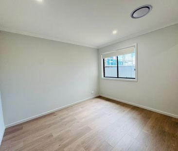 24 Fuzzweed Road, Leppington NSW 2179 - House For Rent | Domain - Photo 6