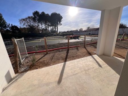 Location Appartement 2 pièces 39m² MONT DE MARSAN 40000 - Photo 5