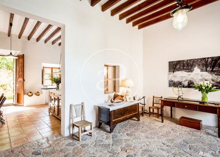 4 bedroom luxury Villa for rent in Soller, Balearic Islands - Photo 2