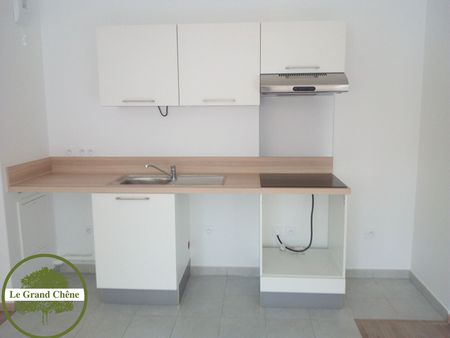 Location Appartement 3 pièces 60m² - Photo 2
