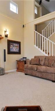 Bright, elegant 4 bed, 3 bath home in Sooke (Sunriver) - Photo 1