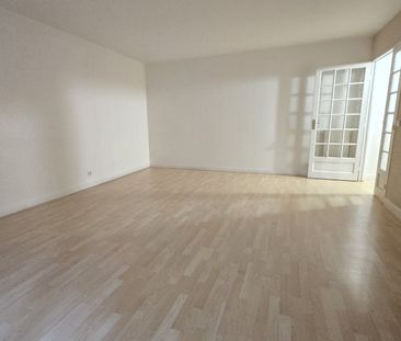 Location Appartement 2 pièces 54m² BIARRITZ 64200 - Photo 2
