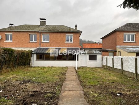 House - Photo 2