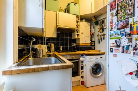 2 bedroom flat to rent - Photo 5