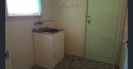 3 Bedroom + Sleepout Brick and Tile Home - Photo 5