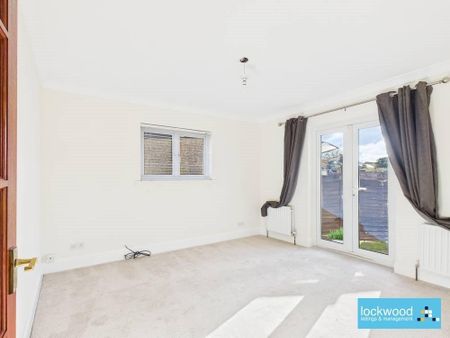 3 bedroom detached house to rent - Photo 2