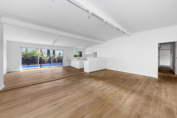 Renovated Family Home in Blue Chip Locale For Rent! - Photo 1