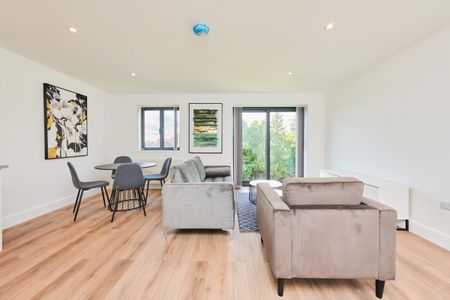 Beautifully presented one bedroom apartment in NW4. - Photo 3
